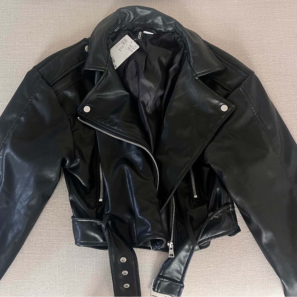 Cropped Leather Jacket